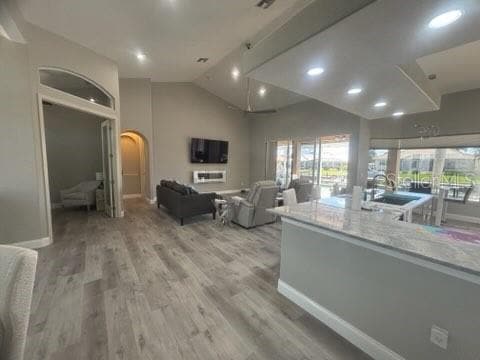 Building Photo - 739 Bimini Ln