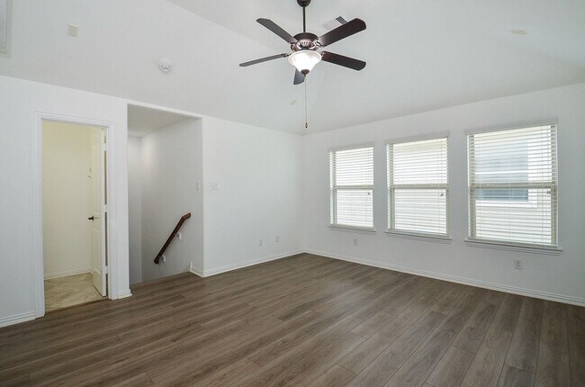 Building Photo - 14806 Raleigh's Meadow Ct