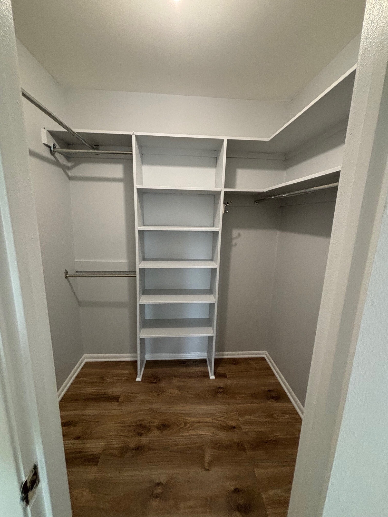 Building Photo - 2114 Bonnywood Ln