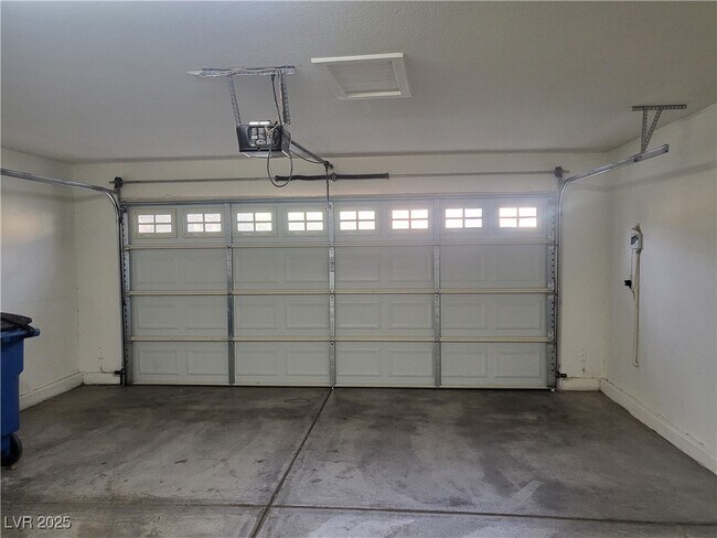 Building Photo - 21 Harbor Pines Ct