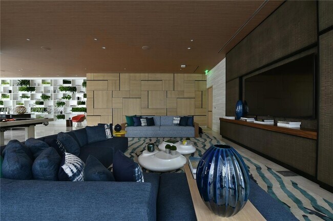 Building Photo - 45 SW 9th St