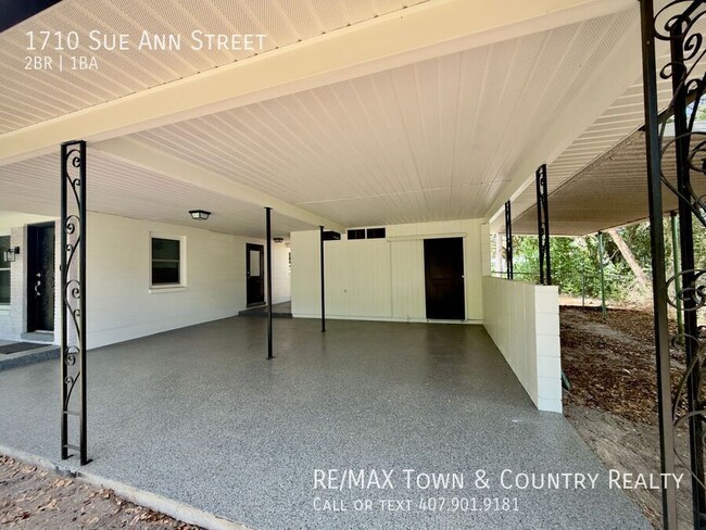 Building Photo - 1710 Sue Ann St