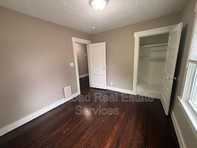 Building Photo - 34 Santa Clara Ave