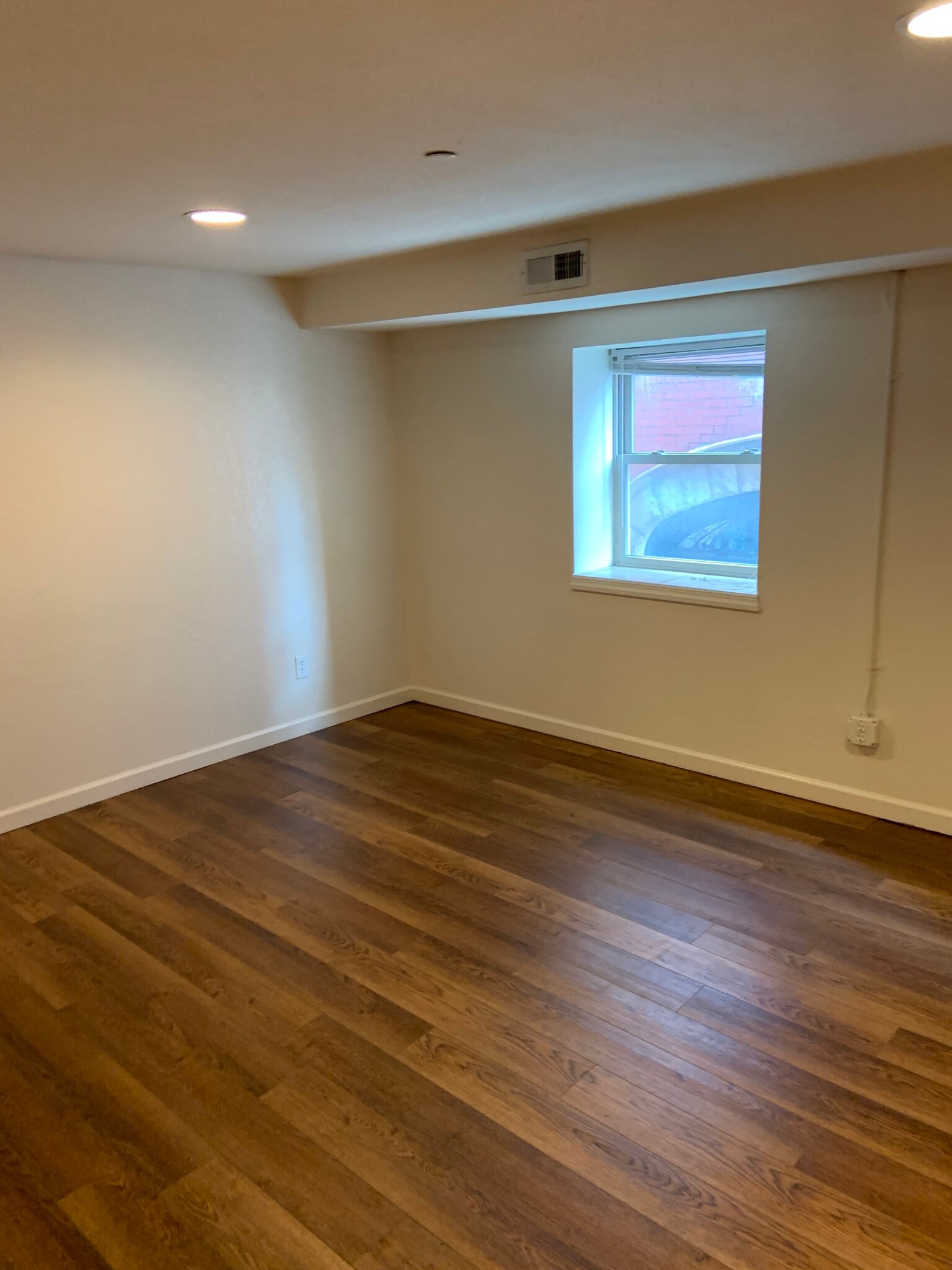 Building Photo - 211 Willey St