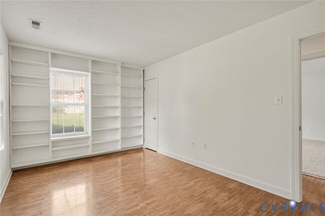 Building Photo - 1542 Patriot Cir