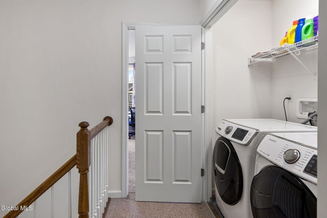 Building Photo - 2 Birch Ct