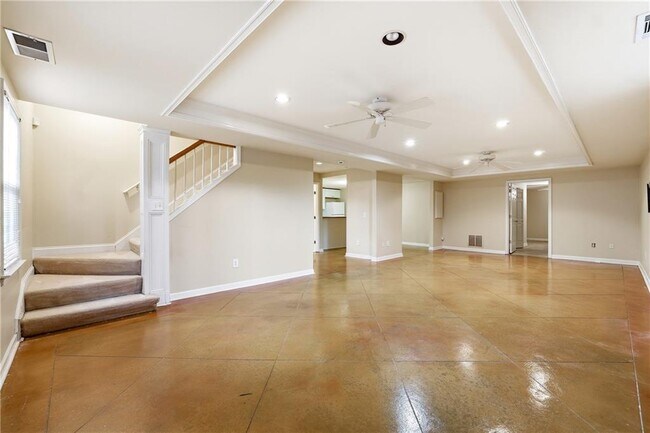 Building Photo - 5145 Harbour Ridge Dr