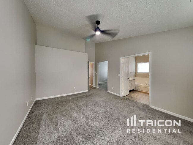 Building Photo - 7733 Wood Stream Dr