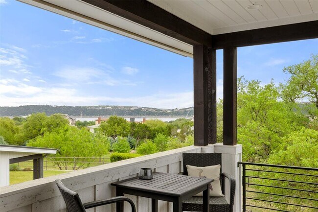 Building Photo - 19601 Flying J Blvd