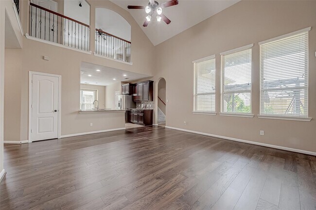 Building Photo - 21831 Mount Hunt Dr