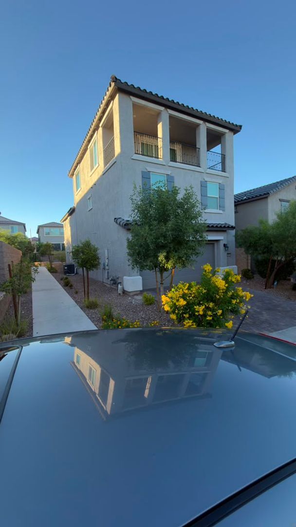 Building Photo - 10610 Sariah Skye Ave