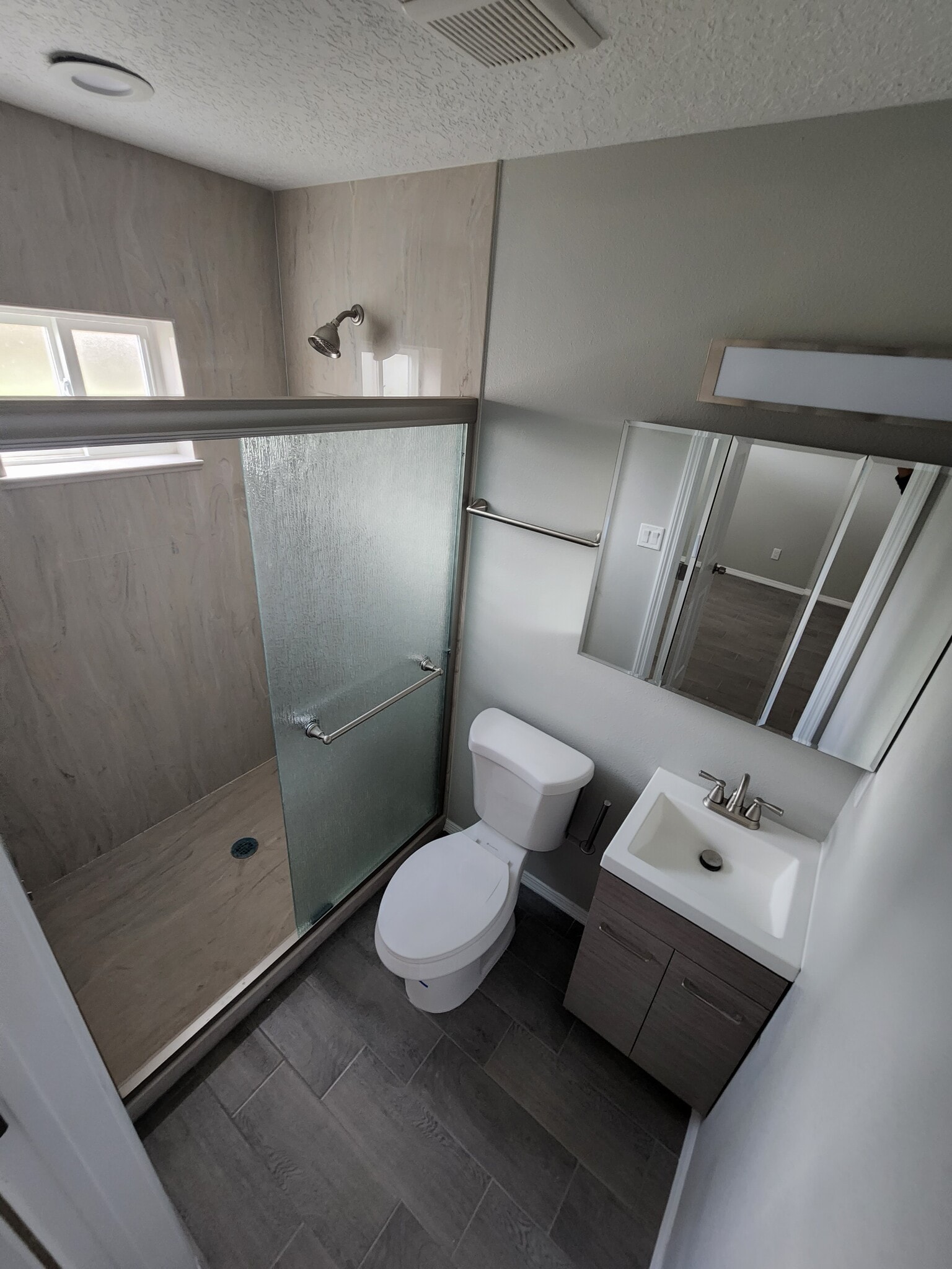 Building Photo - 315 Cornell Dr SE