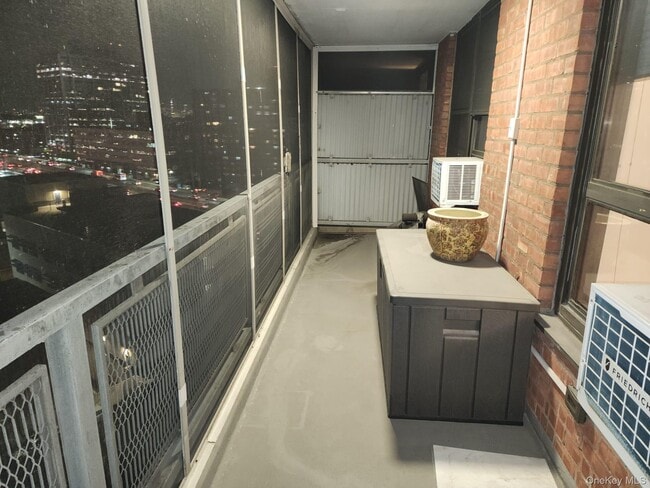 Building Photo - 61-15 98th St