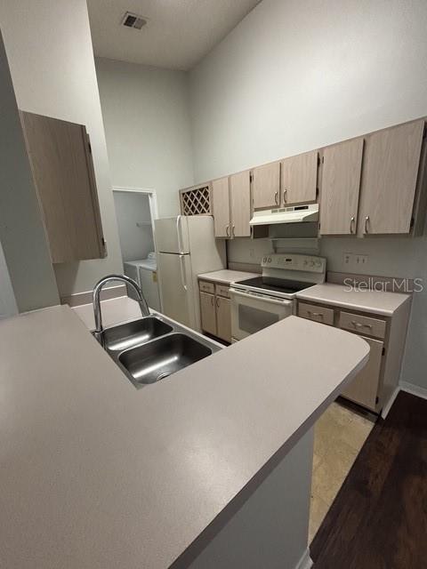 Building Photo - 708 Secret Harbor Ln