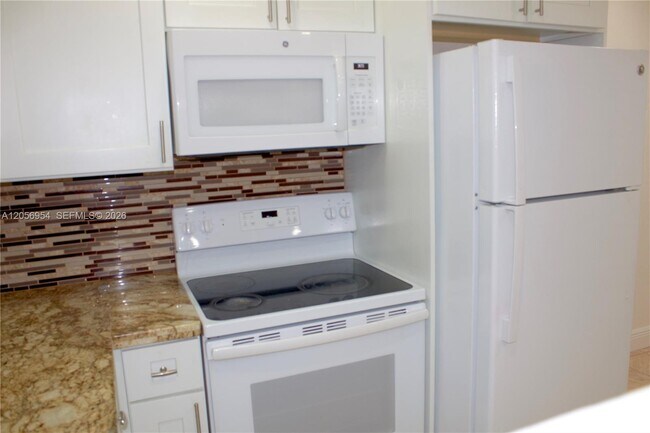Building Photo - 8736 SW 145th St