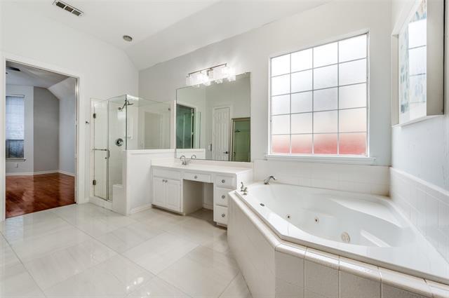 Building Photo - 7444 Primrose Dr