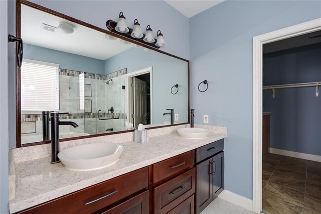 Building Photo - 13727 Cypresswood Crossing Blvd