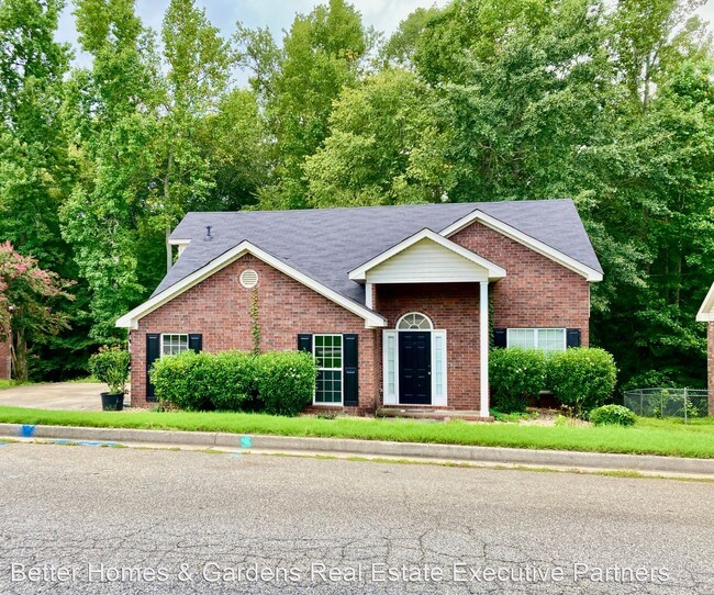 Primary Photo - 4 br, 2 bath House - 4584 Country Glen Cir.