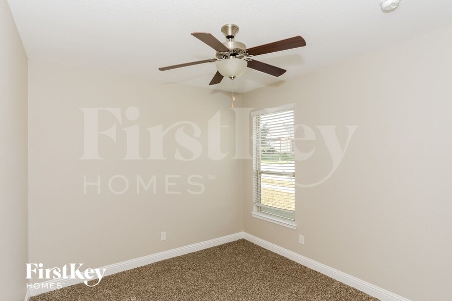 Building Photo - 845 San Miguel Trail