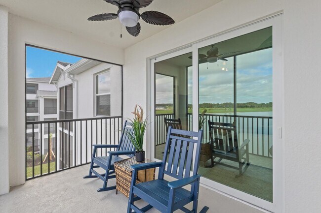 Building Photo - 15375 Grn Acrs Ave