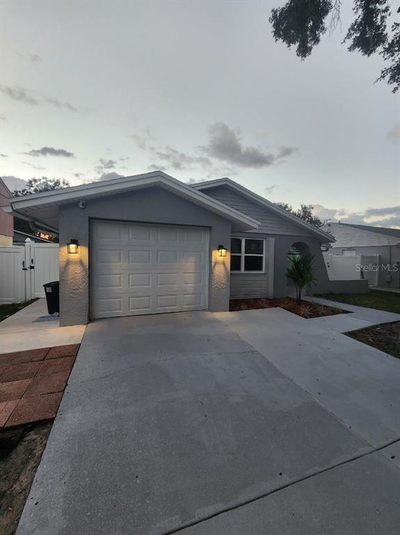 Building Photo - 3109 Sandspur Dr