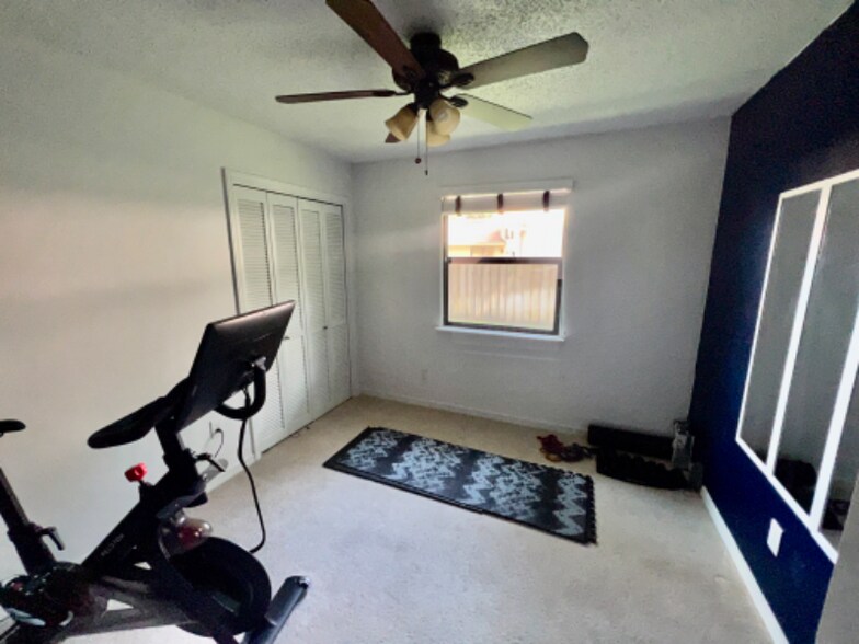 Building Photo - 12707 Cormorant Cove Ln