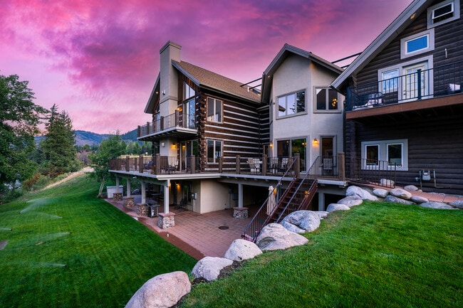 Building Photo - 35021 US-6