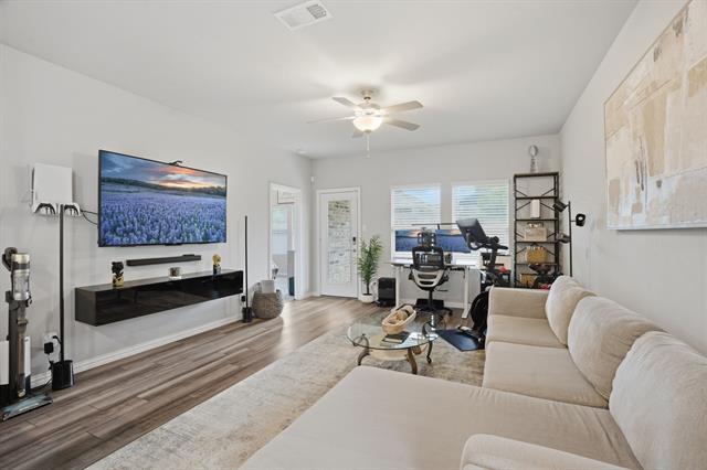 Building Photo - 5005 Emerald Hl Dr