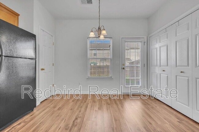 Building Photo - 1101 Downs Blvd