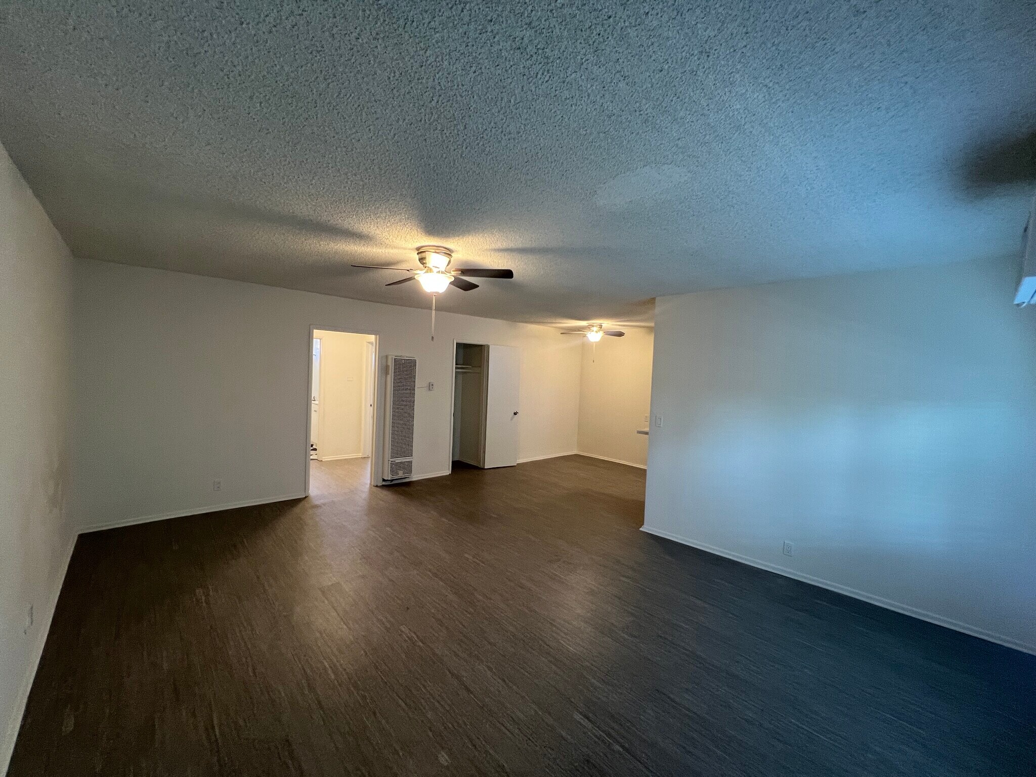 Building Photo - 5942 Malabar St