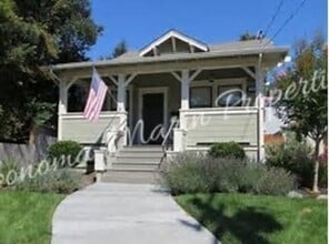 Building Photo - Historic Thomas House – A Rare Rental Opportunity in Petaluma! 2bd/2.5baths West Petaluma