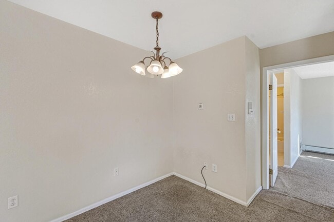 Building Photo - 5995 E Iliff Ave