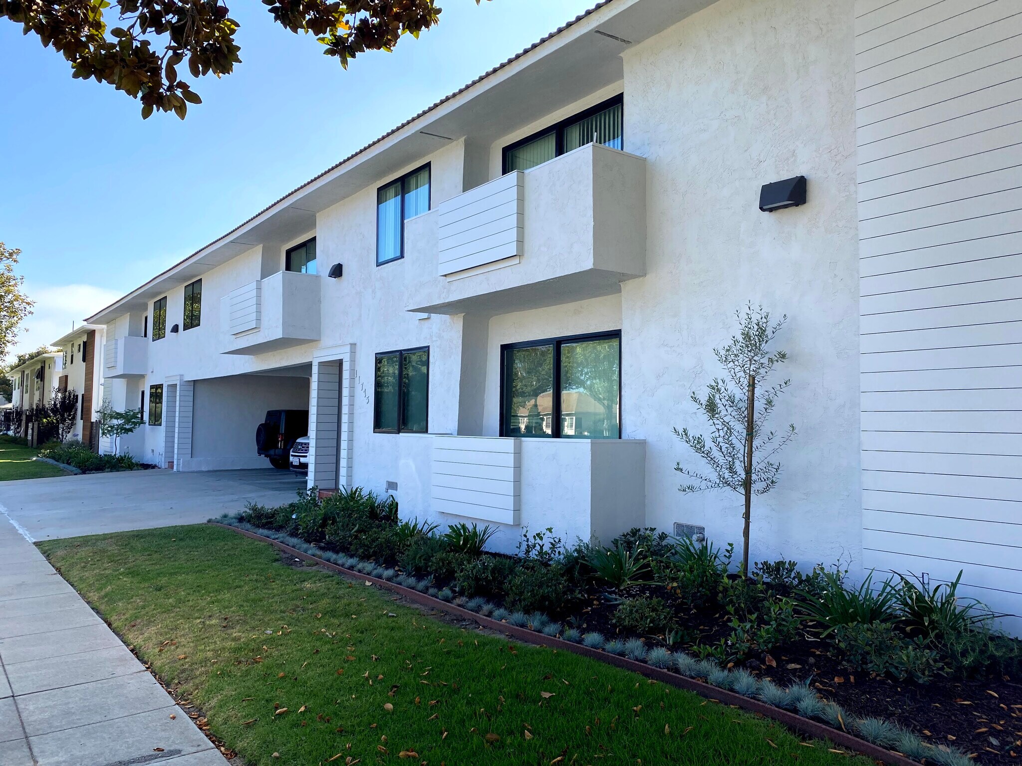 Building Photo - 11775 Gateway Blvd