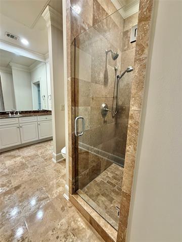 Building Photo - 6425 Bandera Ave