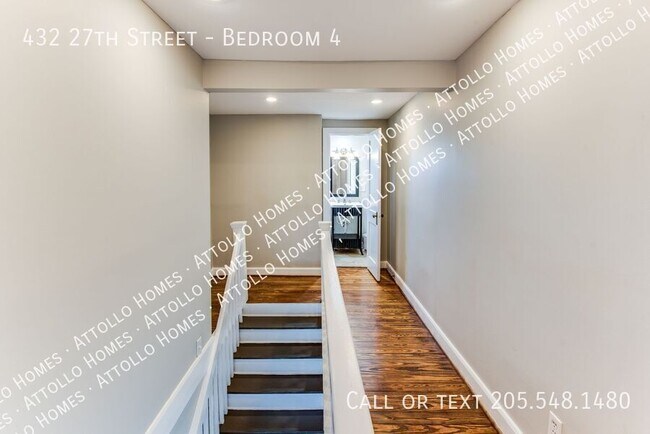 Building Photo - 432 27th St