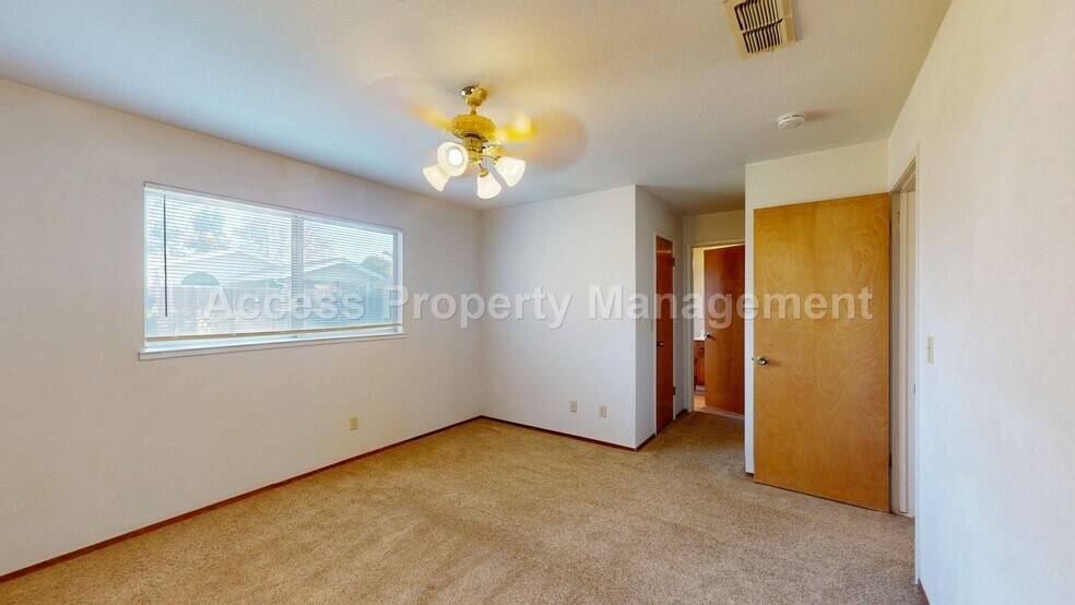 Building Photo - 20310 Coral Cir