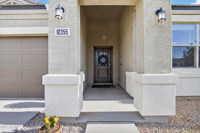 Building Photo - 10355 E Lupine Ln