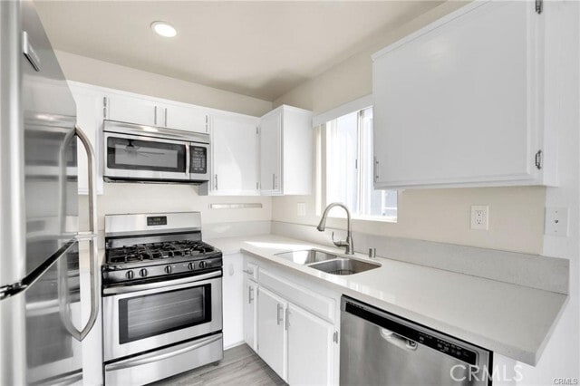 Building Photo - 4406 Cahuenga Blvd