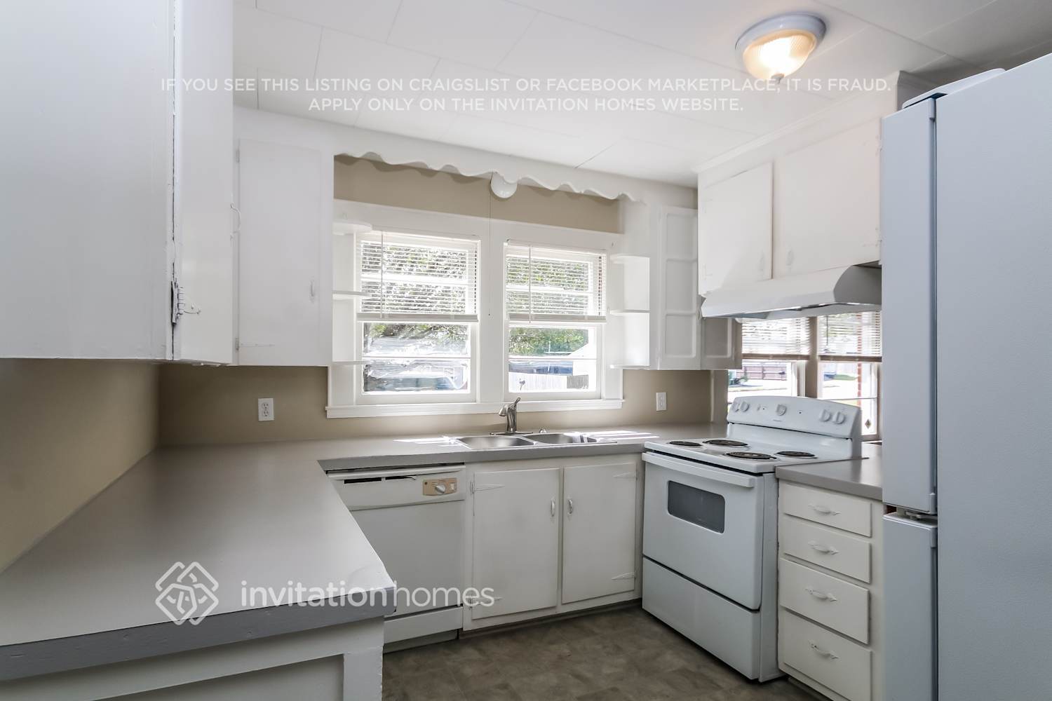 Building Photo - 2209 Ln St