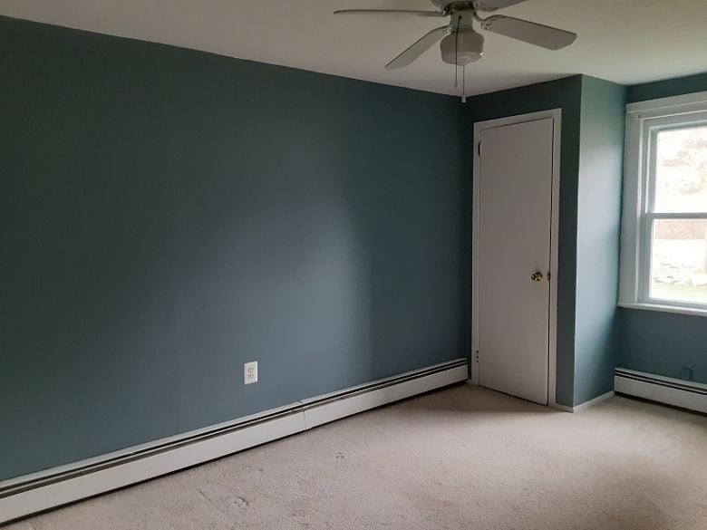 badroom - 15 Ingersoll St