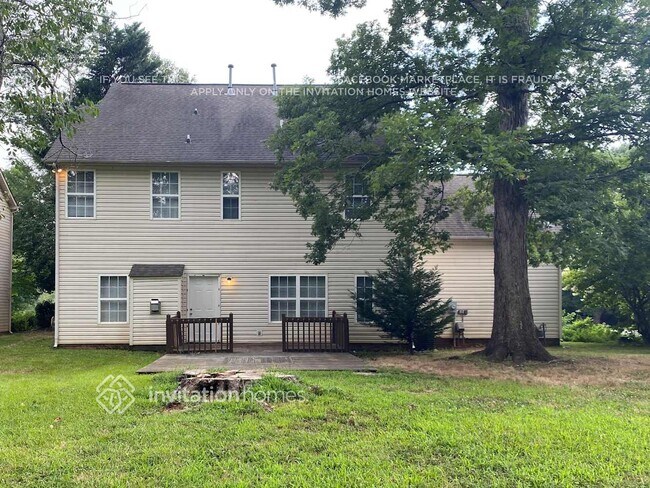 Building Photo - 2618 Ashby Woods Dr