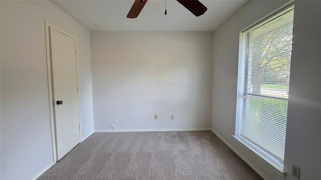 Building Photo - 1122 Pyramid Dr