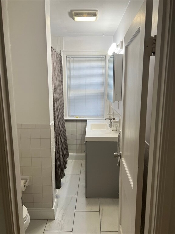 Building Photo - 5-7 Oran Rd