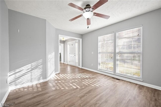 Building Photo - 7419 Meadow Brooke Way