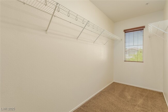 Building Photo - 179 Redwood Pond Dr