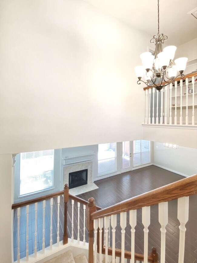 Building Photo - 54 Alderon Woods Pl