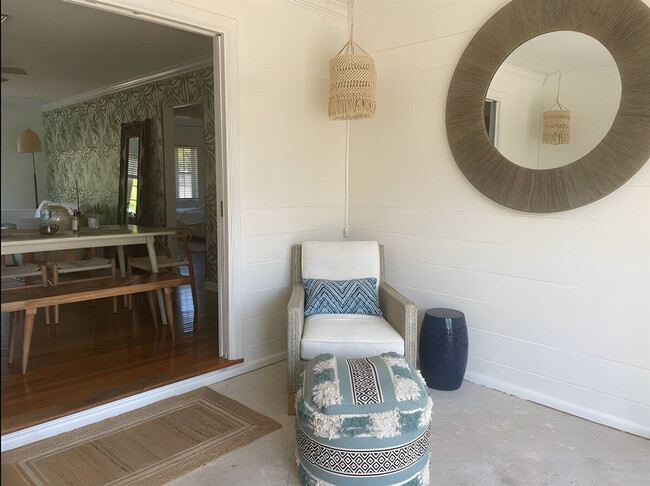 Building Photo - 430 45th St