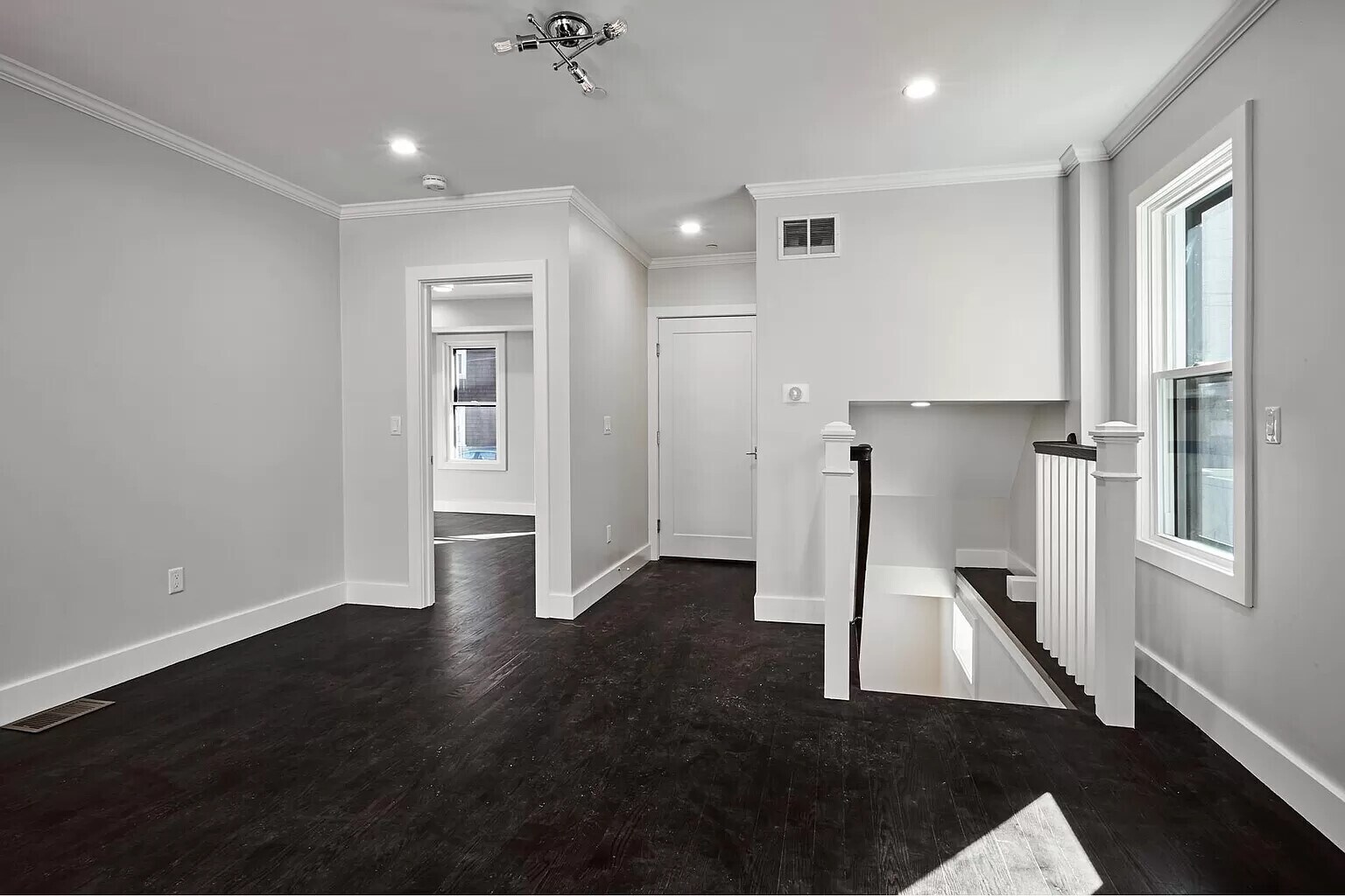 Building Photo - 57 Hurley St