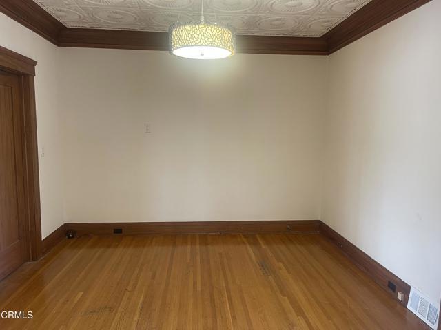 Building Photo - 147 N Baldwin Ave