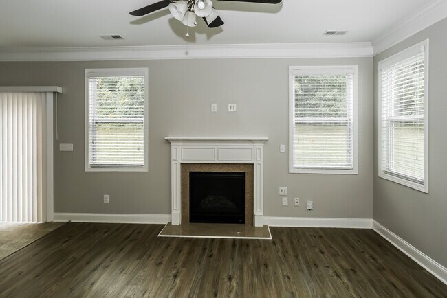 Building Photo - 9333 Turning Wheel Dr